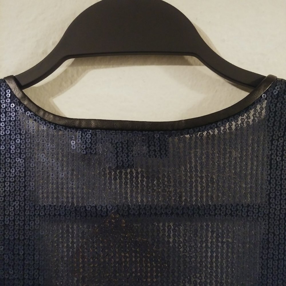 Beulah Textured Blouse - Picture 7 of 7